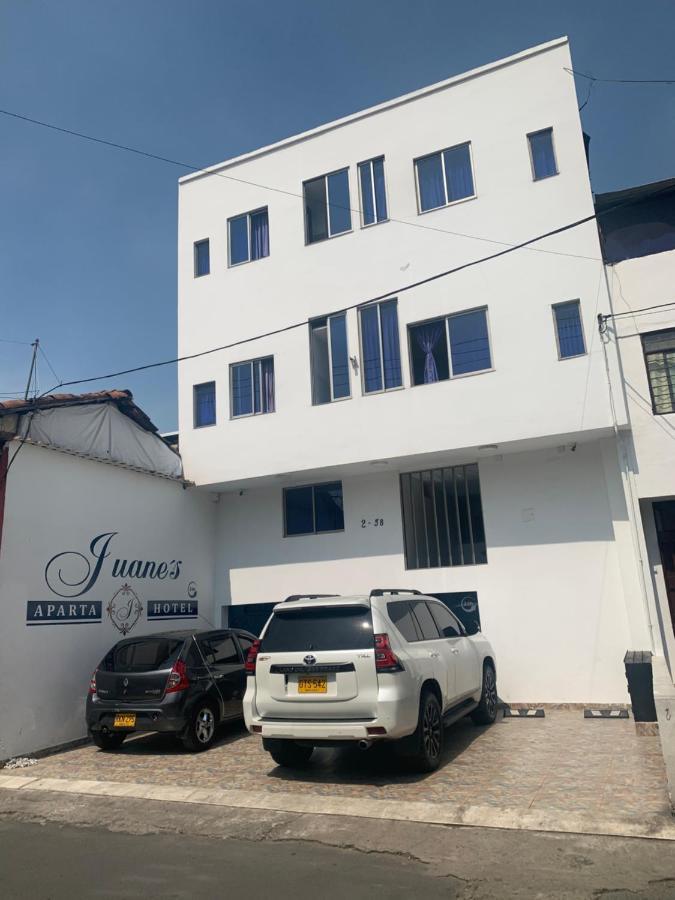 Apartahotel Juane'S Cali Dış mekan fotoğraf